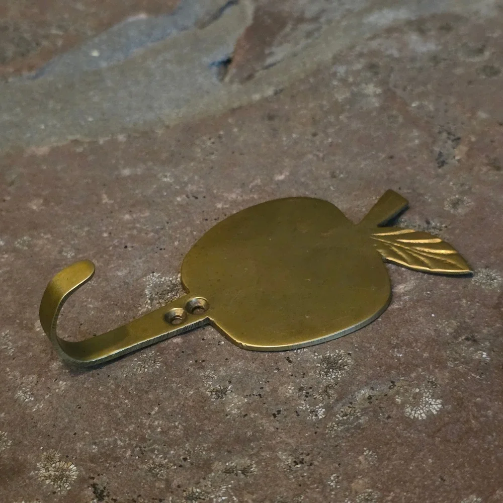Vintage Solid Brass Apple Wall Hook Gold Fruit Kitchen Towel Key Hanger MCM